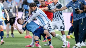 oq8c80ls_leandro-paredes-argentina-vs-spain-getty_625x300_20_July_26